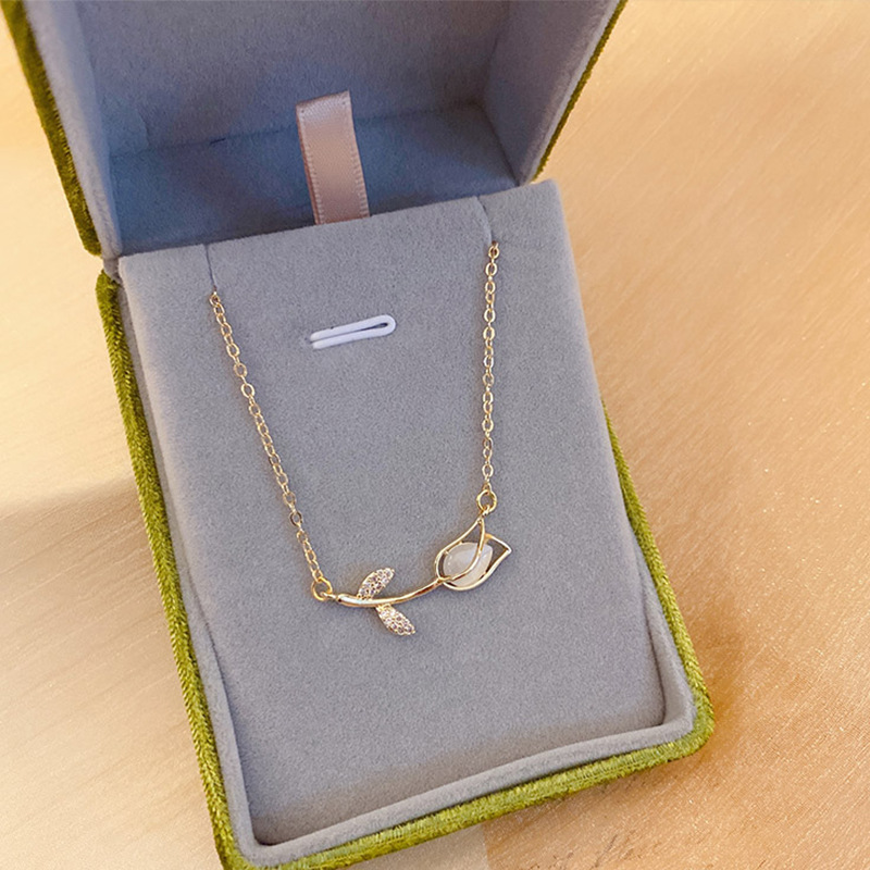 Colar de Cristal Tulipa Rosa e - Birth Flower Necklace avaliação e preço